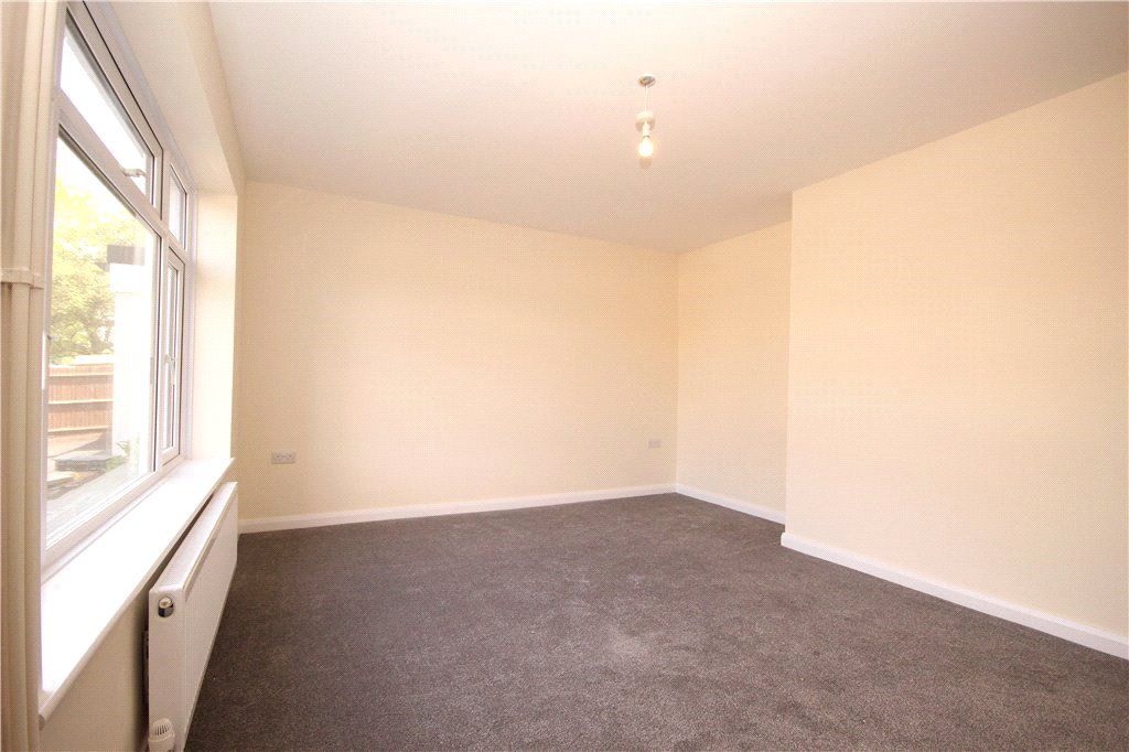 Property photo 3 of 7 Bedroom