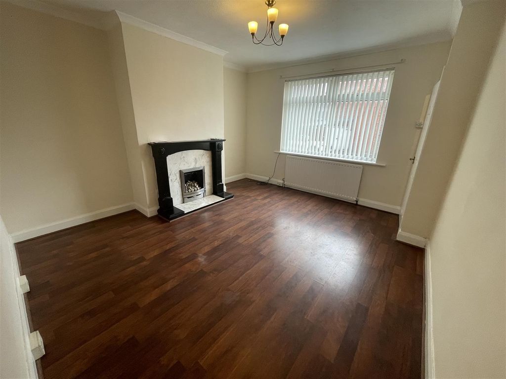 Property photo 2 of 11 28 Cliff 7.Jpg