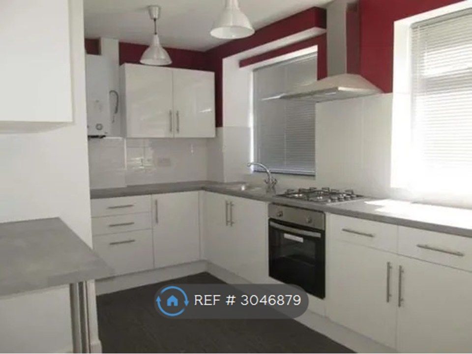 Property photo 2 of 4
