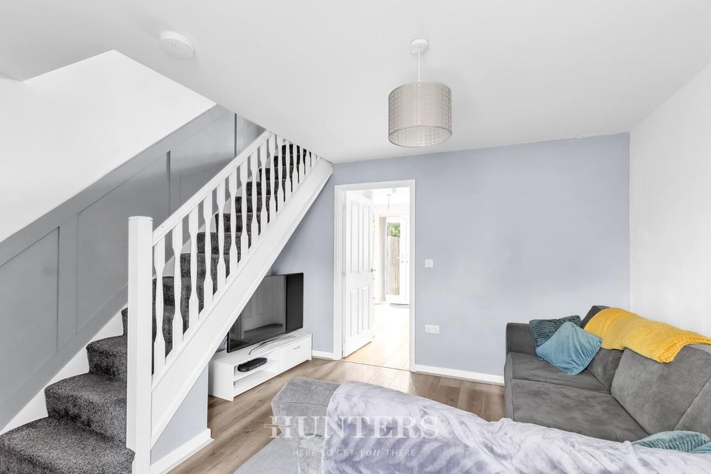 Property photo 2 of 21 Fusilier Close (20).Jpg