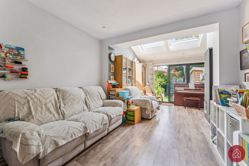 Property photo 2 of 14 Photo 8