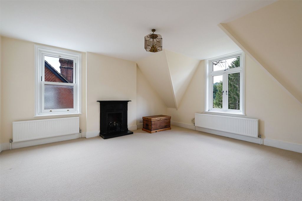 Property photo 3 of 14 Picture No. 26