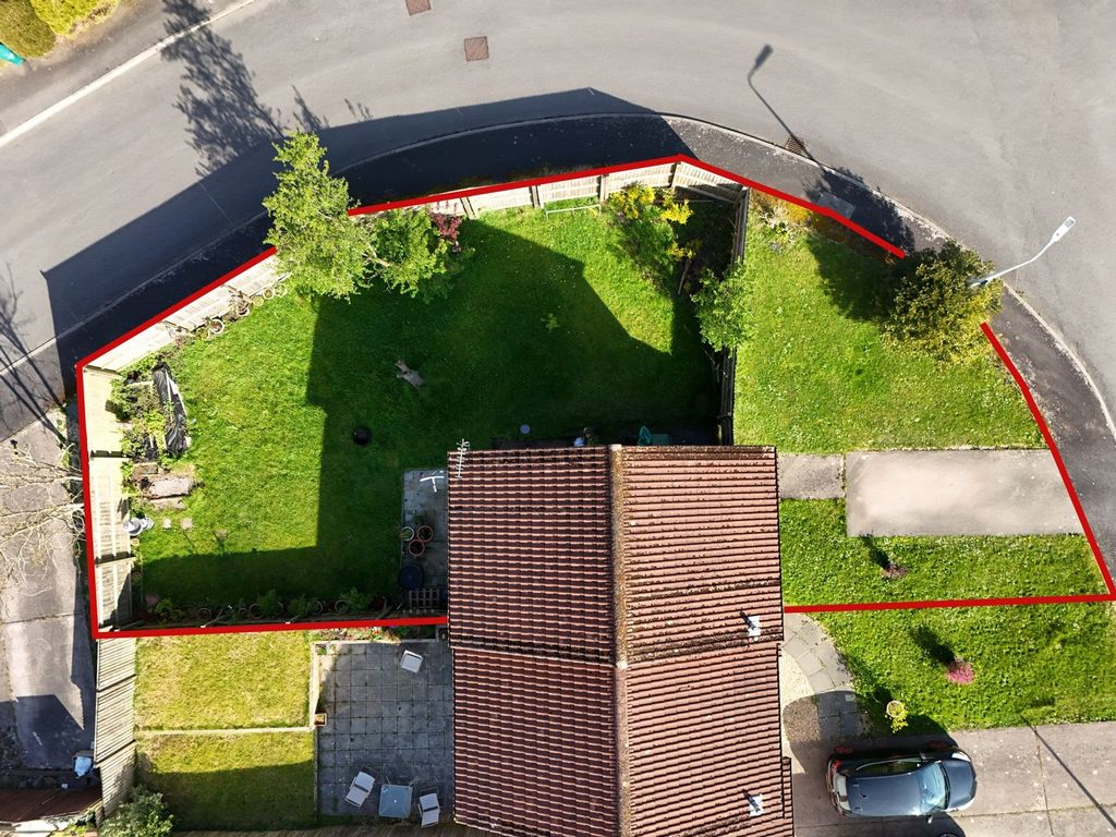 Property photo 3 of 21