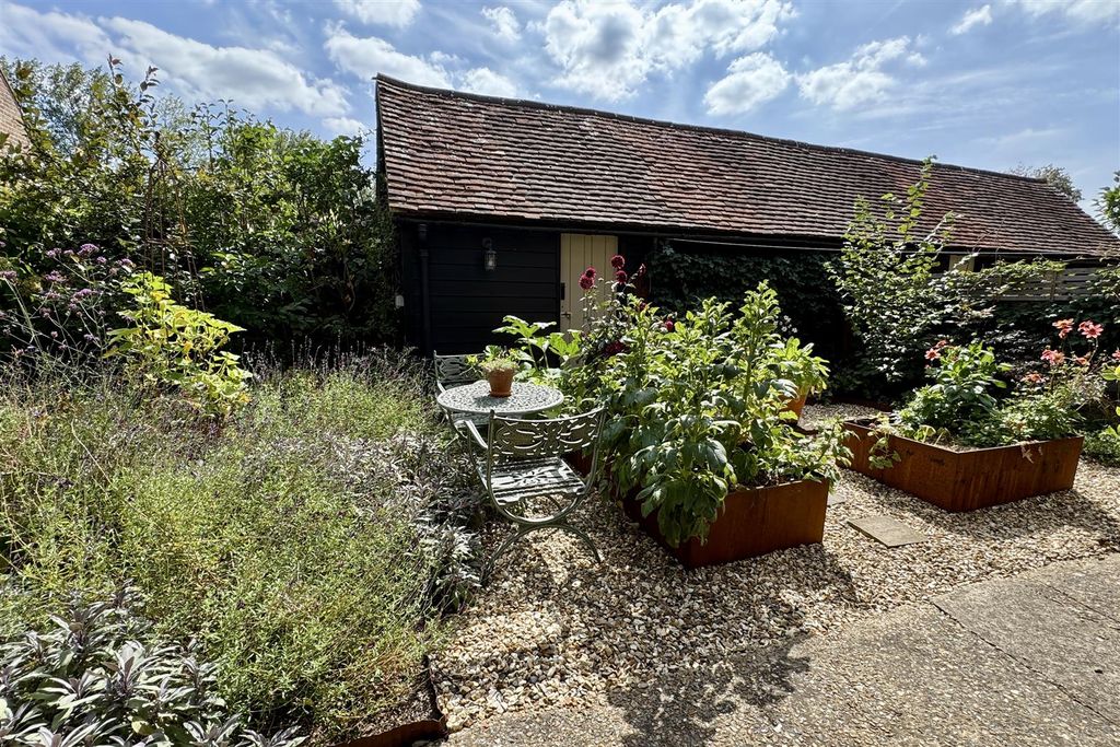 Property photo 2 of 24 Img_7153.Jpg