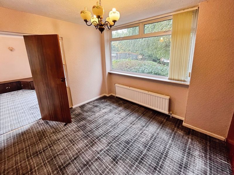 Property photo 3 of 17 Dining Room