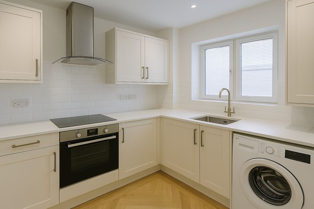 Property photo 3 of 7 4895125