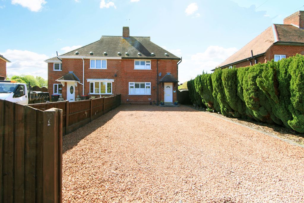 Property photo 3 of 19 Photo 3