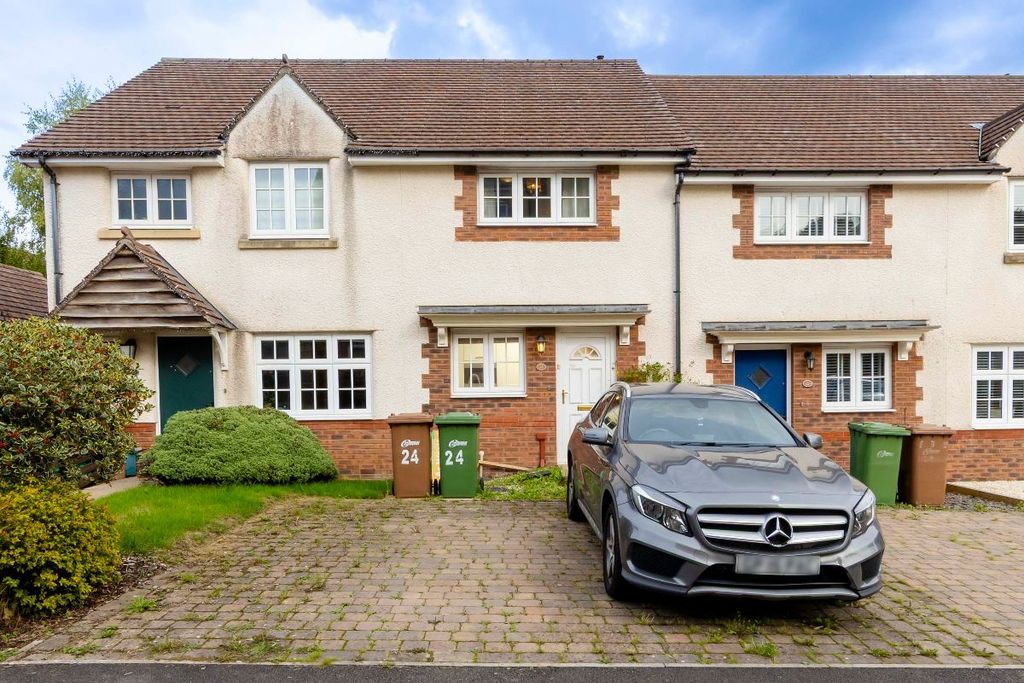Property photo 1 of 21