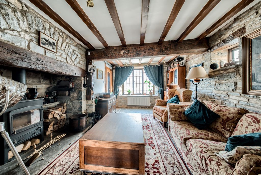 Property photo 1 of 20 Xt5A1121-Hdr(3)