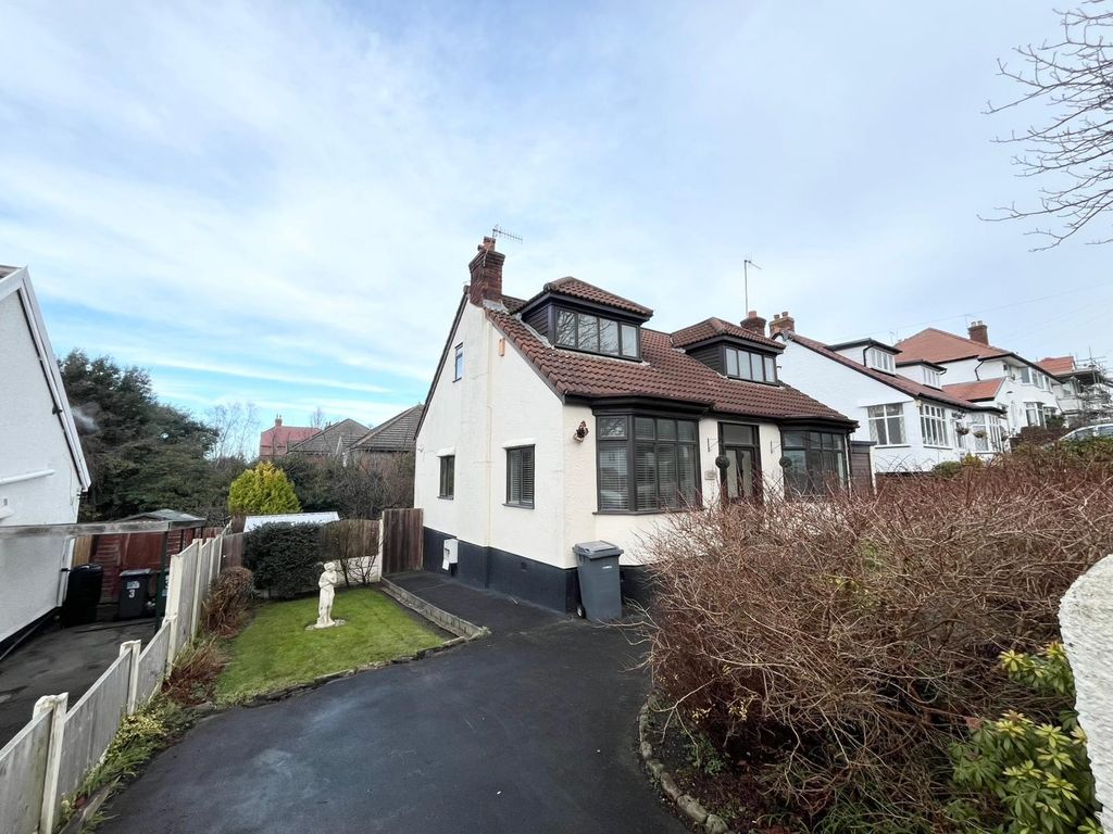 Property photo 2 of 9