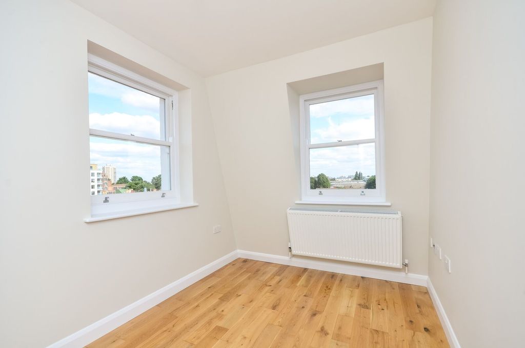 Property photo 3 of 7