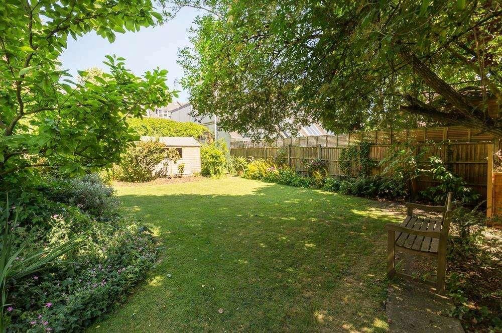 Property photo 3 of 12