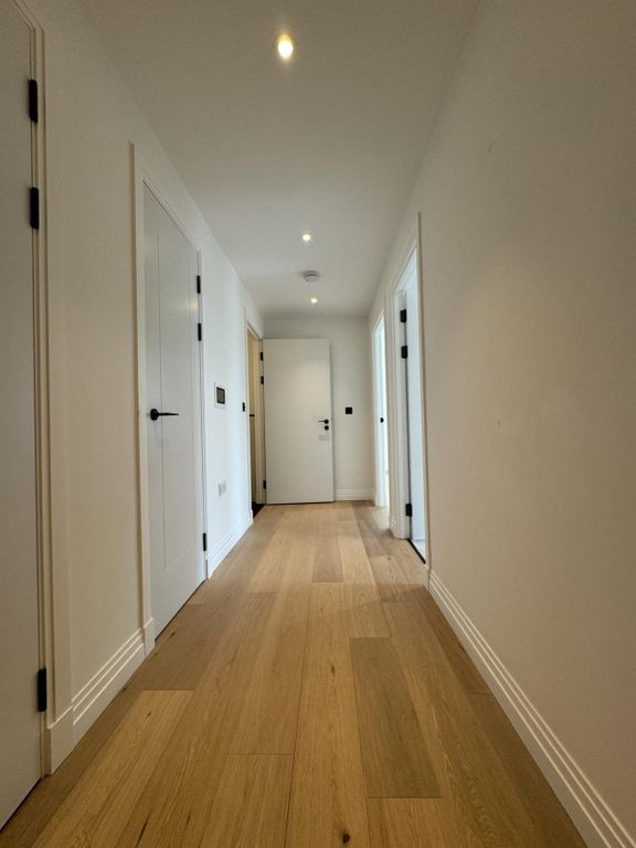 Property photo 3 of 19 3