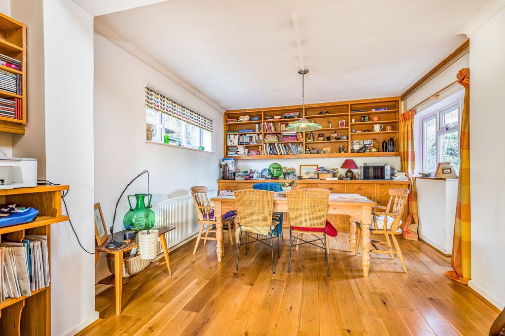 Property photo 3 of 17 Dining Room