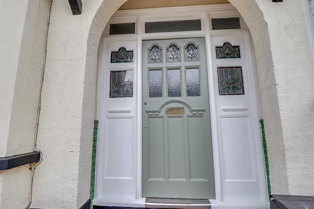 Property photo 1 of 28 Front