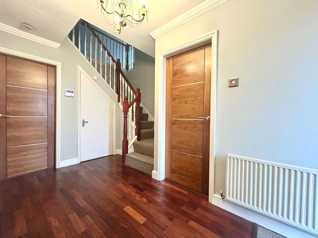 Property photo 2 of 24