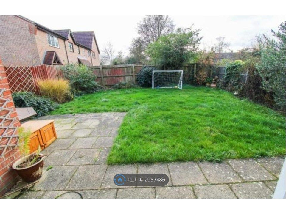 Property photo 3 of 11 Rear Garden