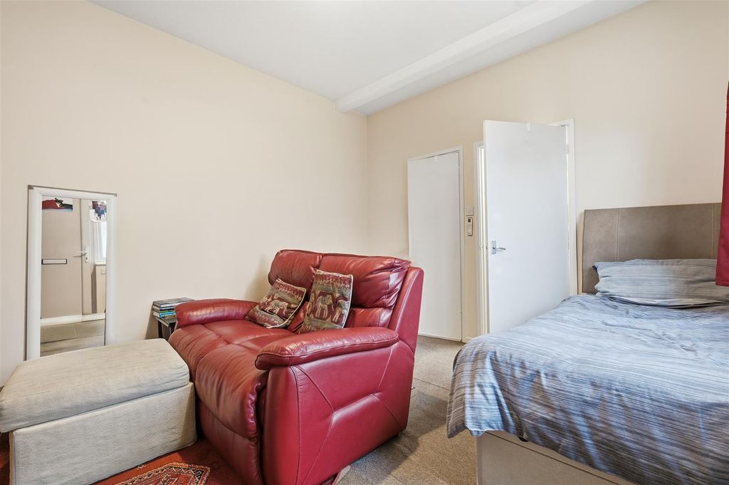 Property photo 3 of 7 003_Img_5139.Jpg