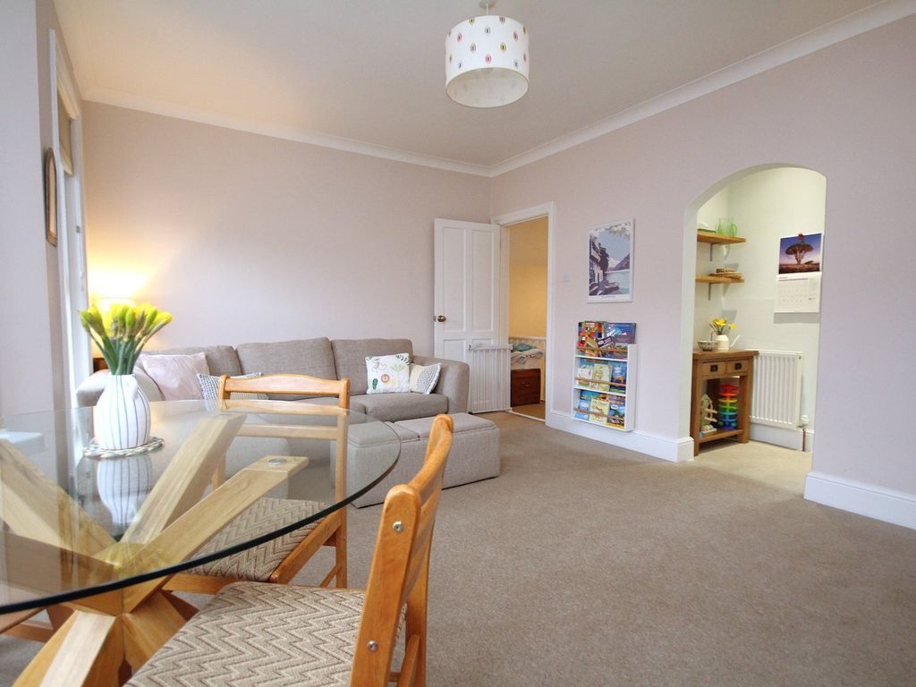 Property photo 3 of 24