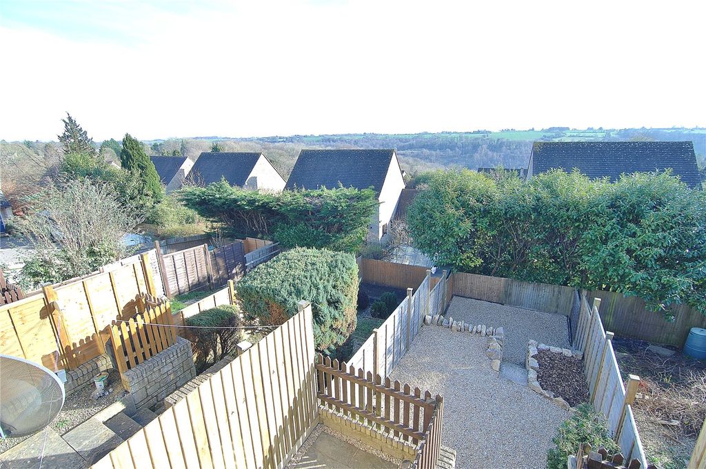 Property photo 2 of 12 Picture No. 16