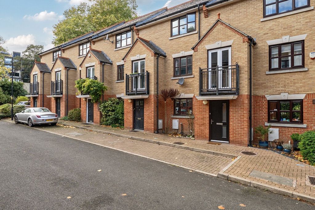 Property photo 1 of 15 Picture No. 02