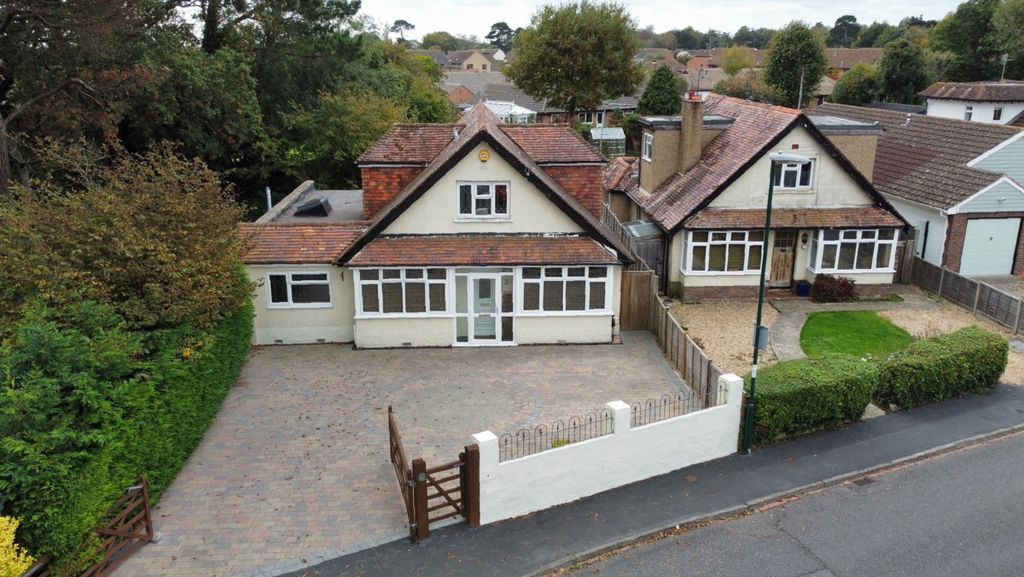 Property photo 1 of 22