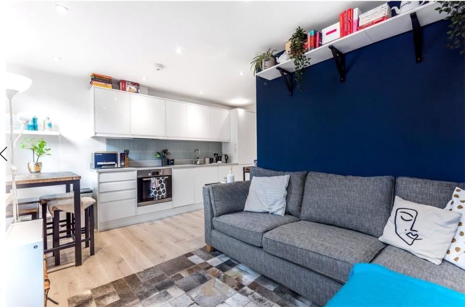 Property photo 3 of 9