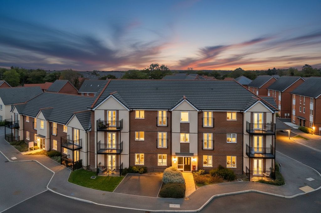 Property photo 1 of 30