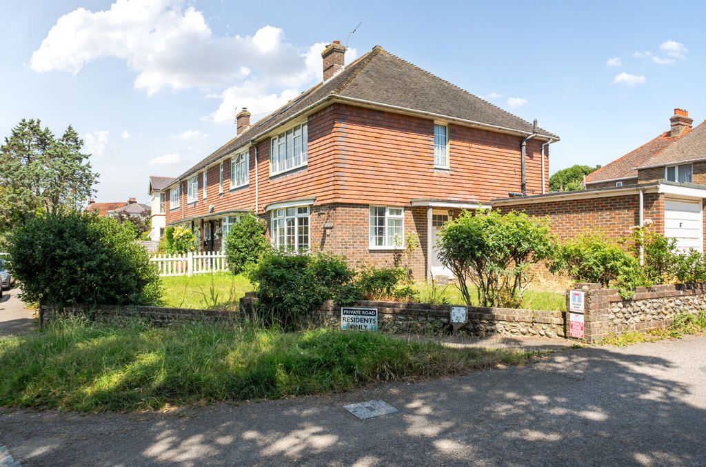 Property photo 1 of 16 1465719-26-6A47c1...