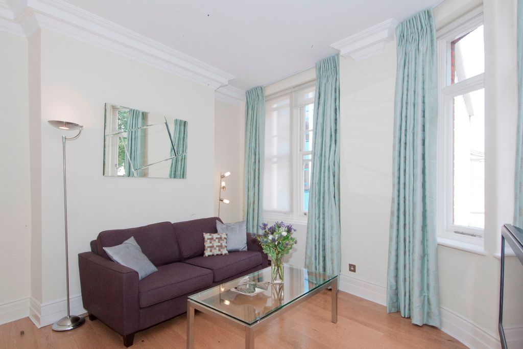 Property photo 3 of 9