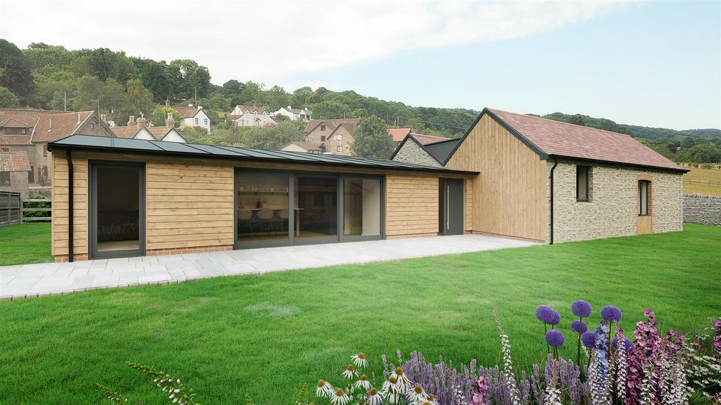 Property photo 1 of 8 Ewe002.Jpg