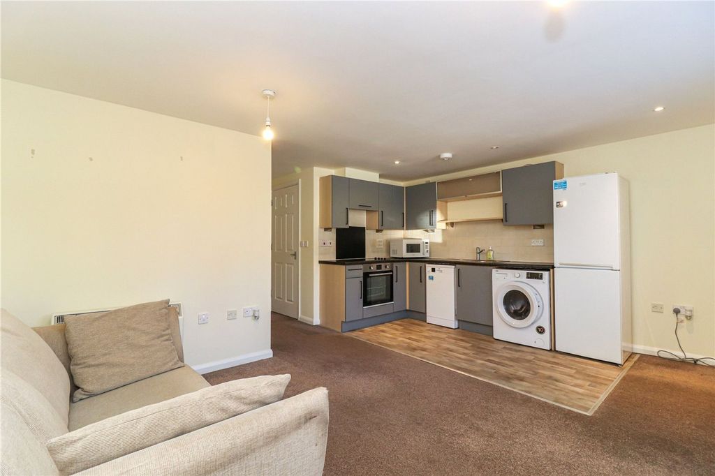 Property photo 2 of 11 Picture No. 08
