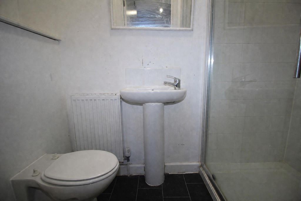 Property photo 2 of 9 482D75E8-B25D-4893-B9A1-66D02939F063.Png