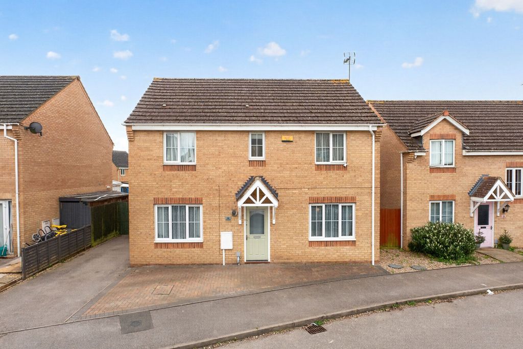Property photo 1 of 36