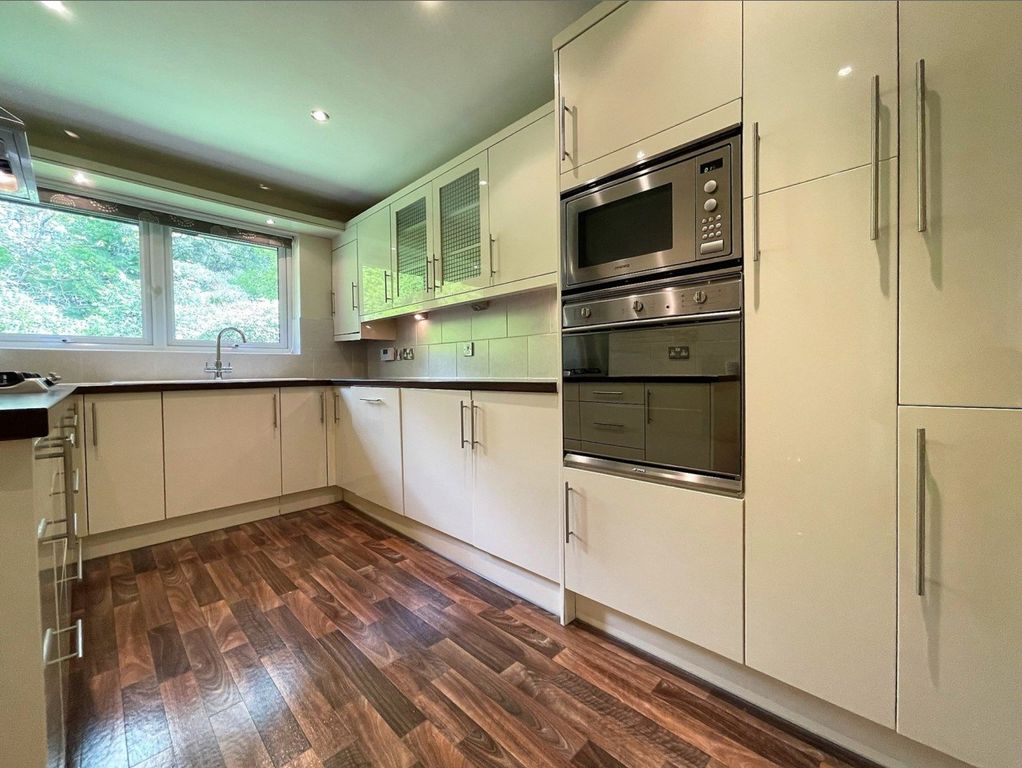 Property photo 2 of 11 Picture No. 11