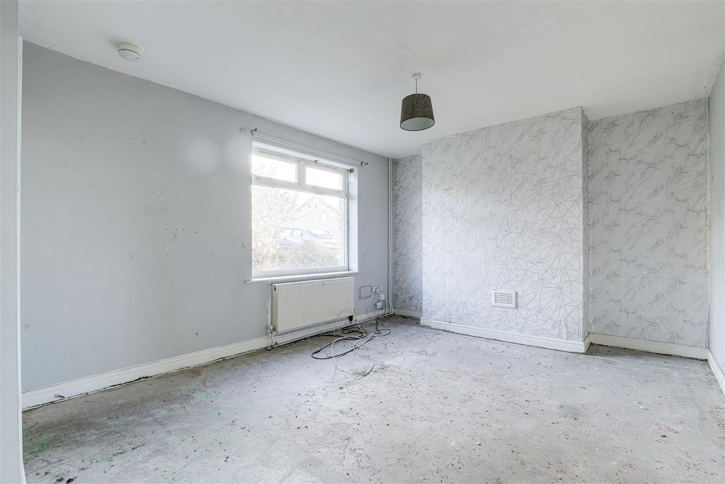 Property photo 2 of 13 01.Jpg