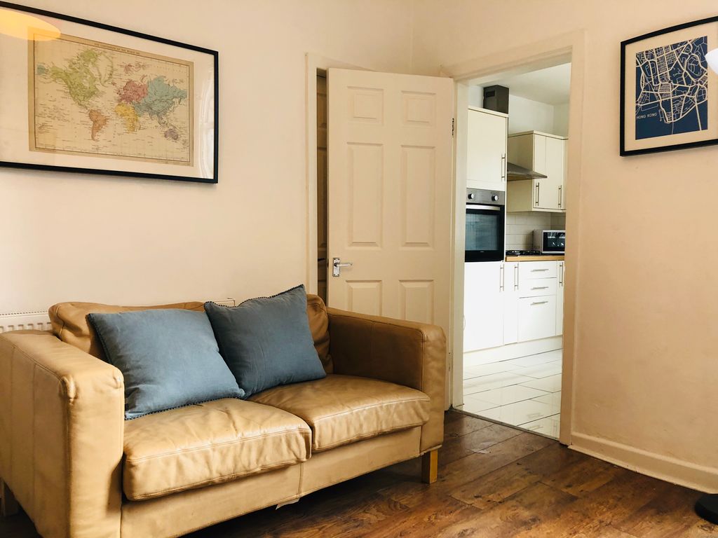 Property photo 2 of 7