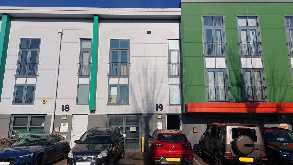 Property photo 1 of 3 Photo 3