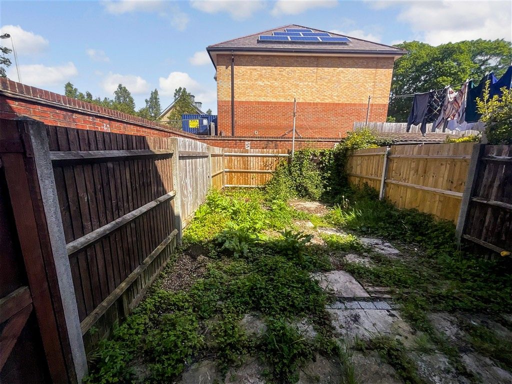 Property photo 2 of 2 Rear