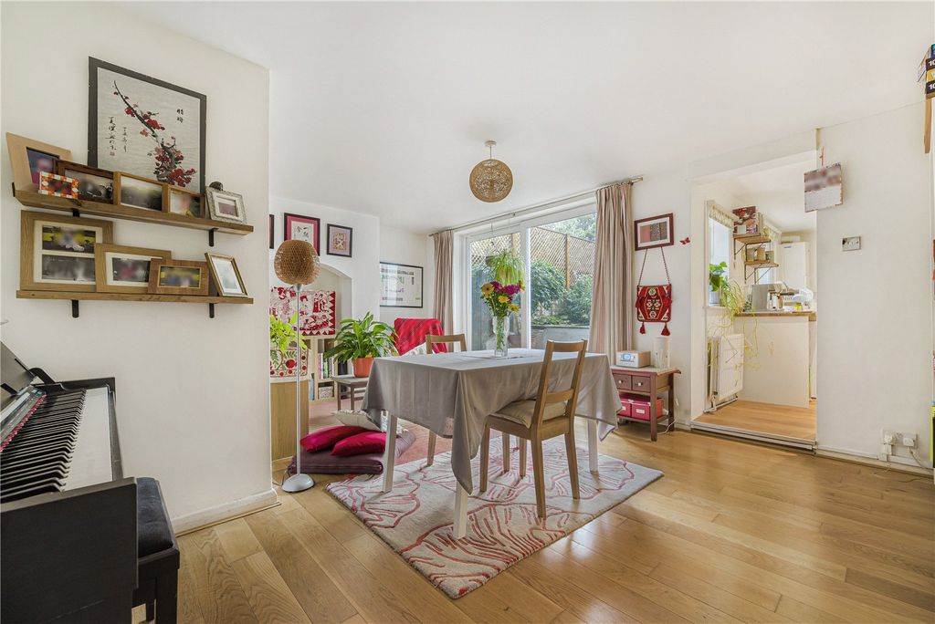 Property photo 3 of 17 Picture No. 31