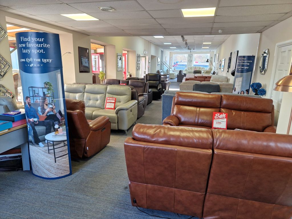 Property photo 3 of 5