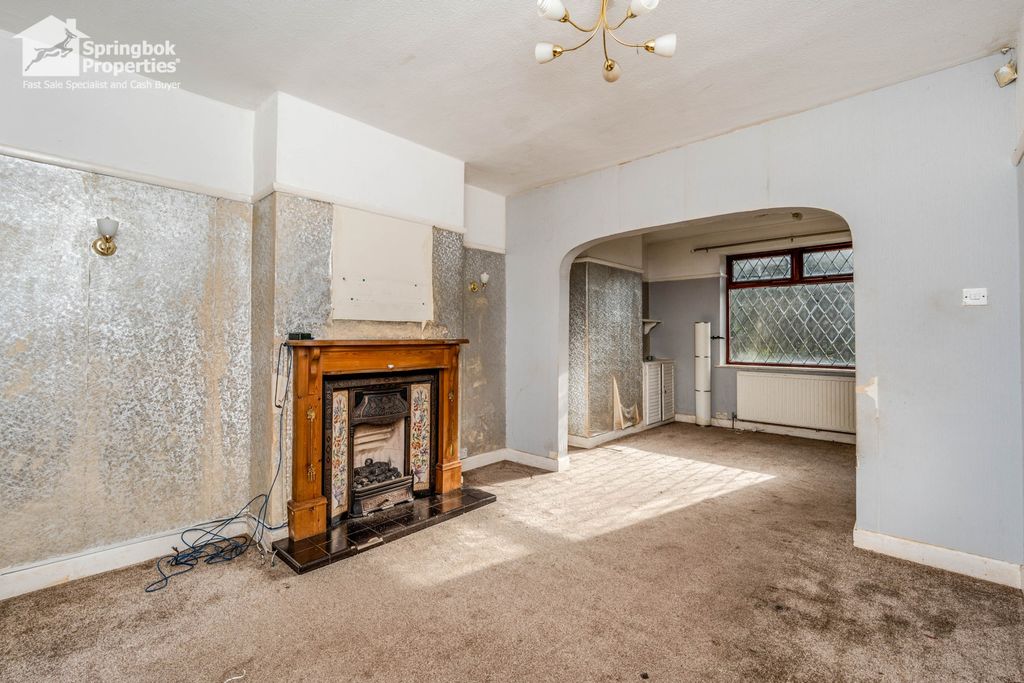 Property photo 2 of 14 Image 2