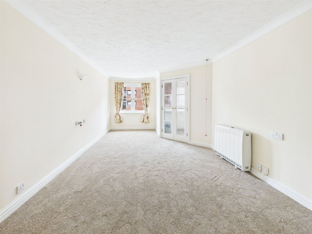 Property photo 2 of 12 Picture No. 06