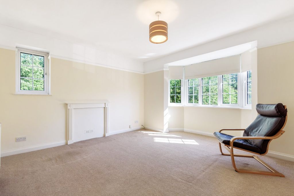 Property photo 1 of 11 Picture No. 13