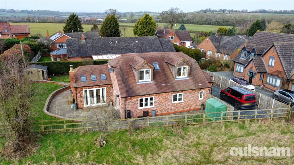 Property photo 1 of 37 Picture No. 06