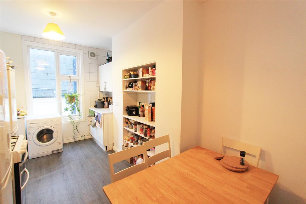 Property photo 2 of 12 Img_5748.Jpg