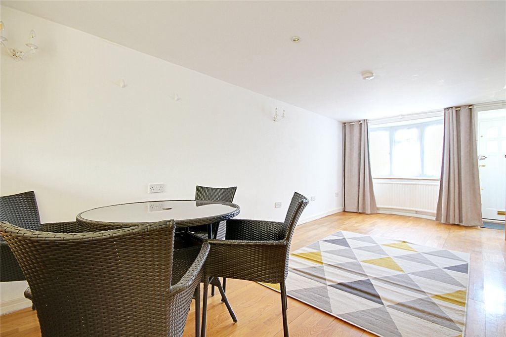 Property photo 2 of 14 Picture No. 07