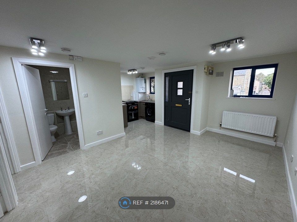 Property photo 1 of 12 Open Plan Kitchen Living Room