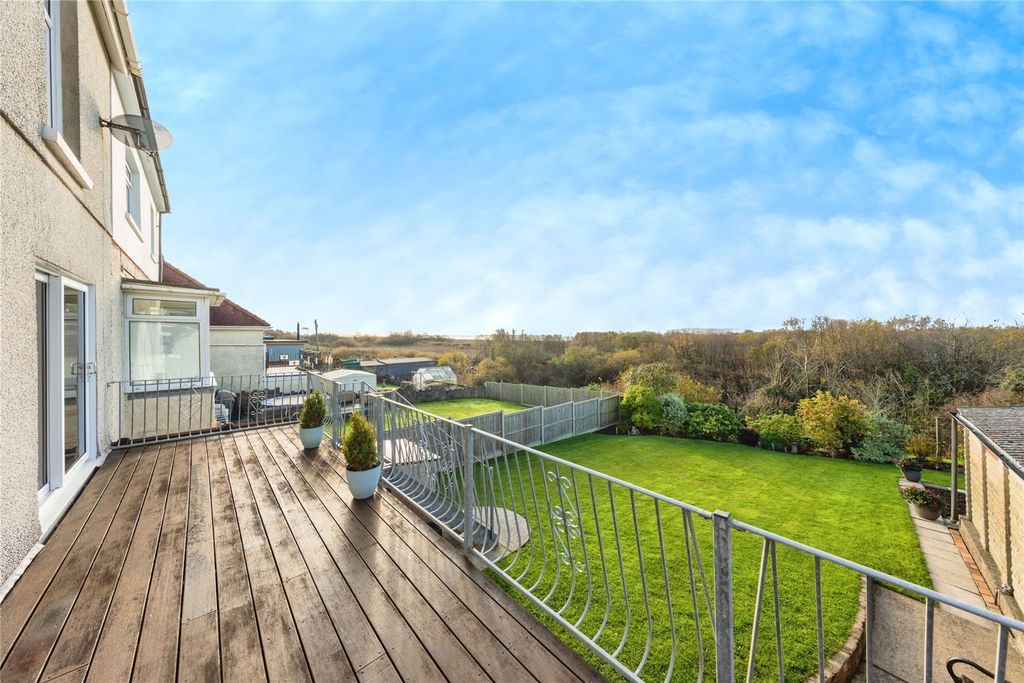 Property photo 3 of 22 Picture No. 26