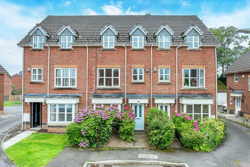 Property photo 1 of 44 4351812